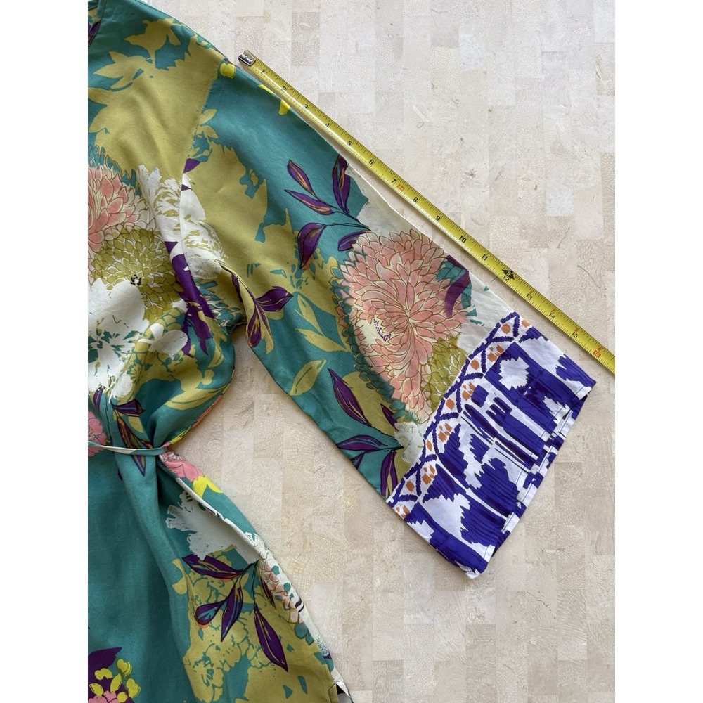 CAbi Poetry Tunic Top Women Small Silk‎ Floral Asian Relaxed Artsy Boho Kimono - Picture 6 of 10